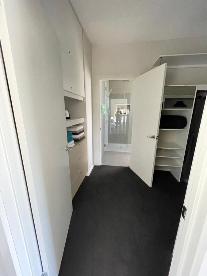 4Chp The Sands Torquay Bagian luar foto